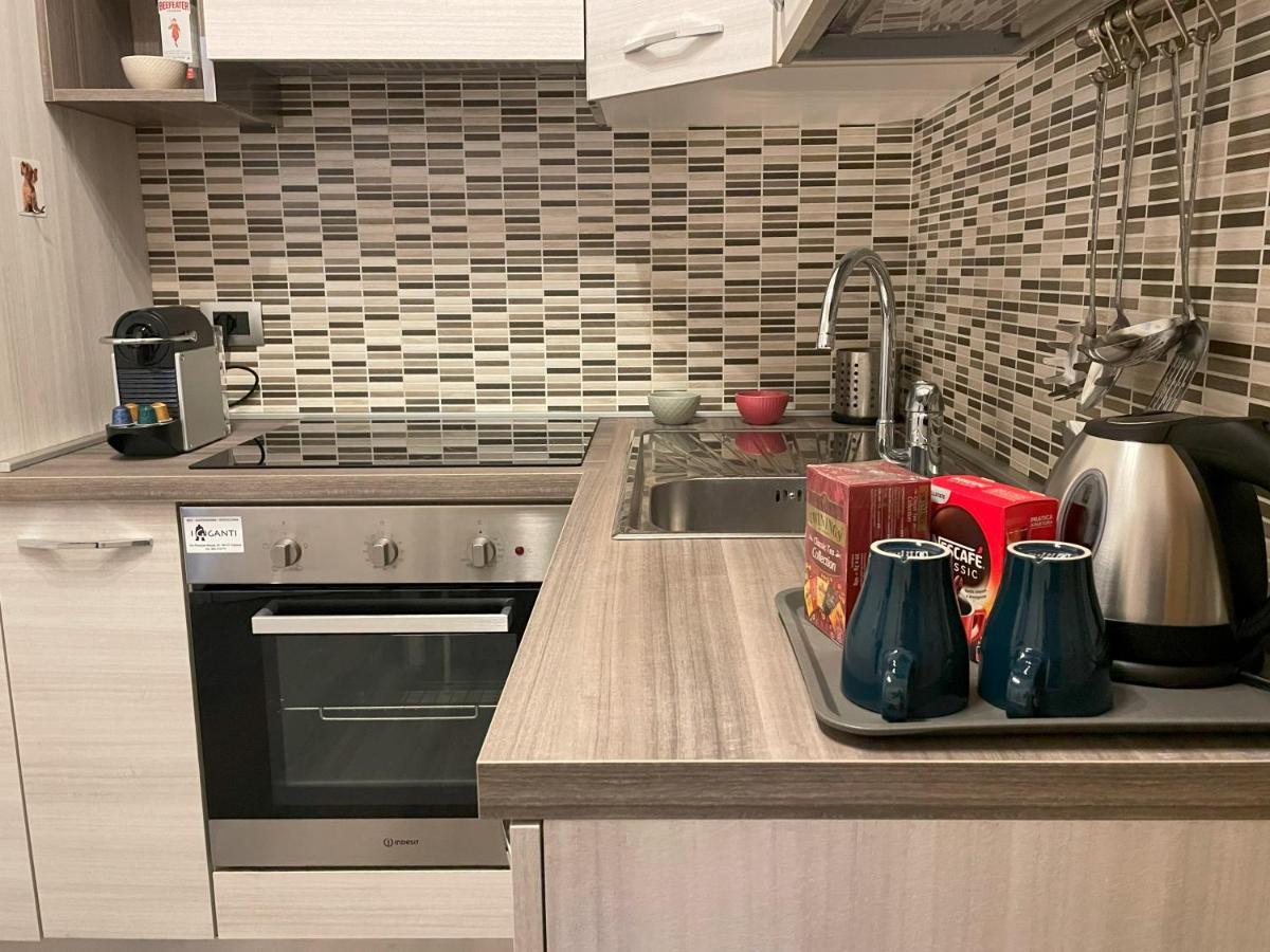 Dr House Apartment Катания Экстерьер фото
